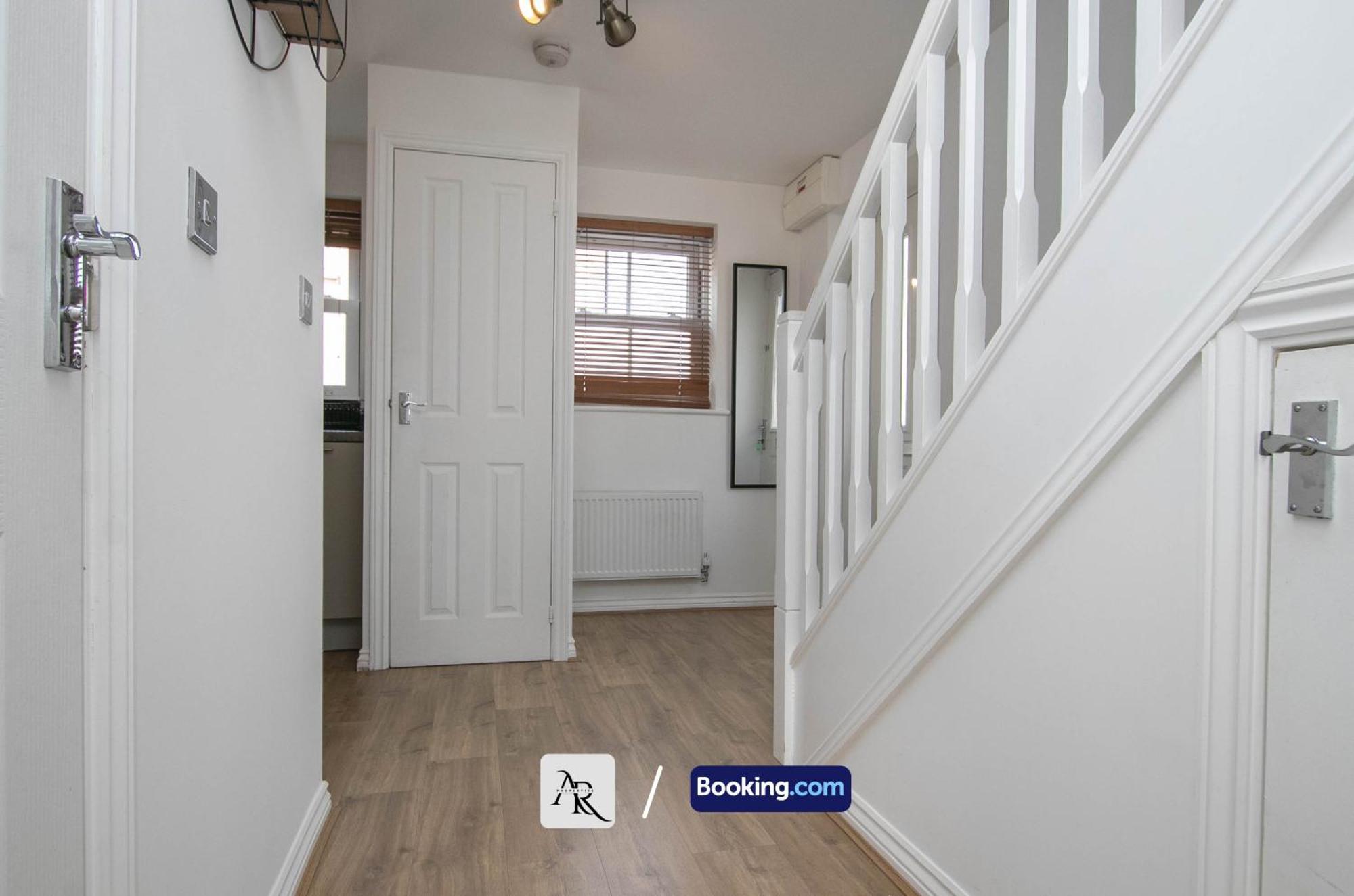 Cozy House By Ar Properties Short Lets & Serviced Accommodation Colchester Luaran gambar
