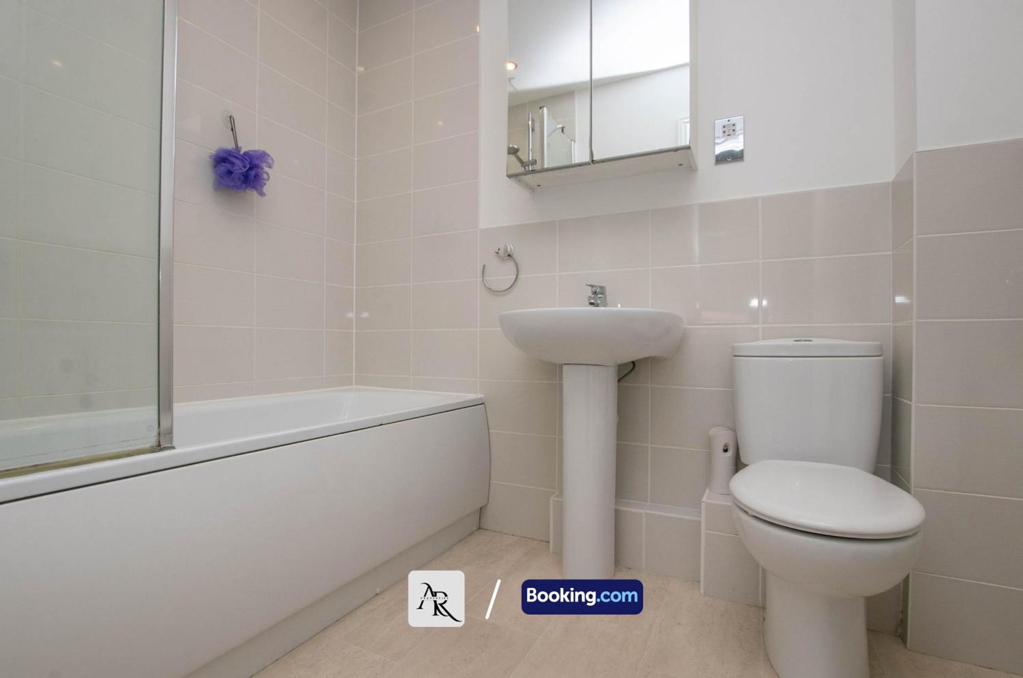Cozy House By Ar Properties Short Lets & Serviced Accommodation Colchester Luaran gambar